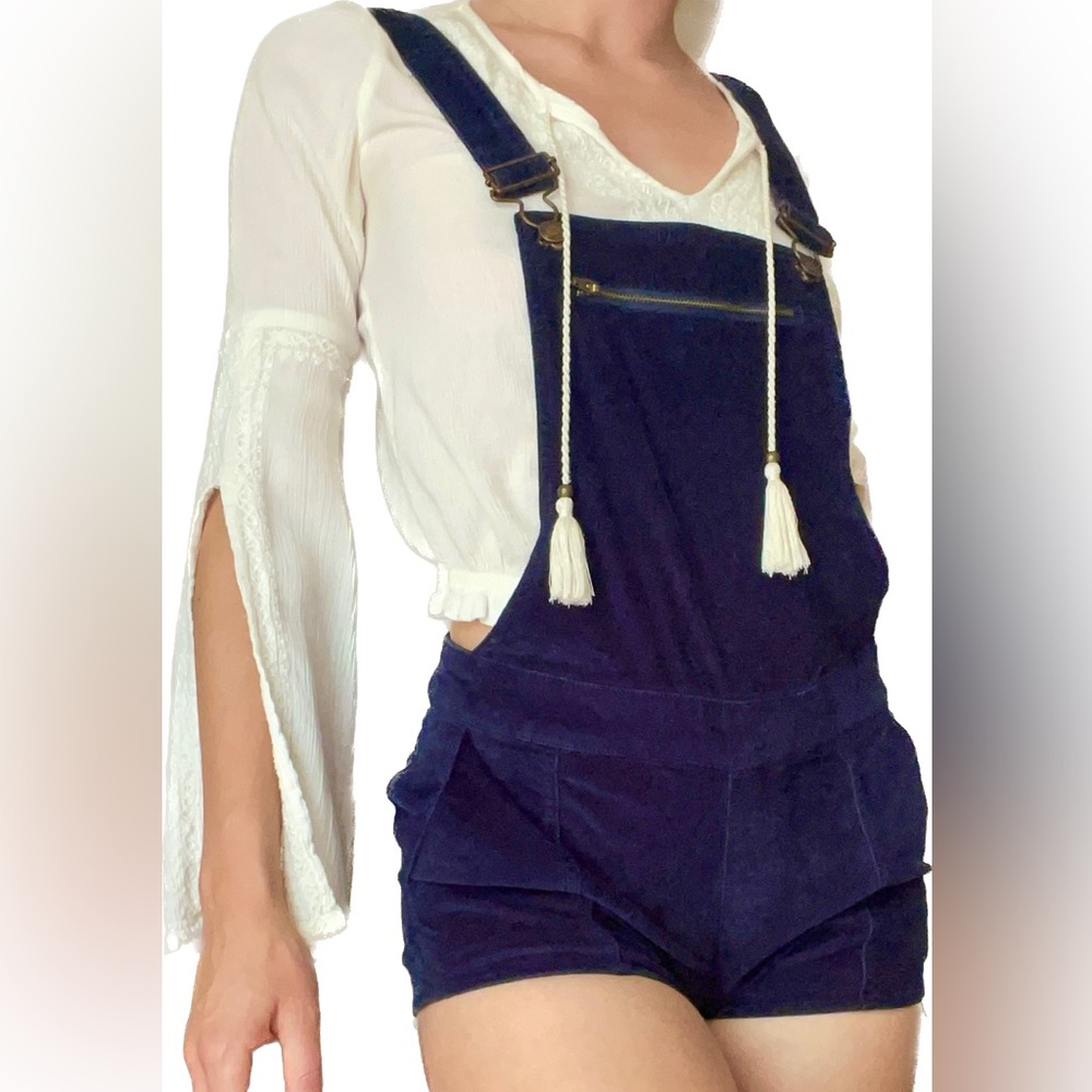 Hollister navy velvety short overalls shortalls